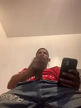 Snapshot of Chico_Bellaco chatting on April 24, 8:11 pm Chico Bellaco online show from April 24, 8:11 pm