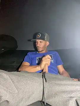 Snapshot of Chico_Bellaco chatting on May 15, 4:19 am Chico Bellaco online show from May 15, 4:19 am