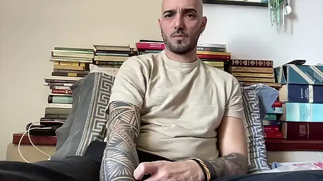 alessandromori91 online show from March 17, 10:07 am