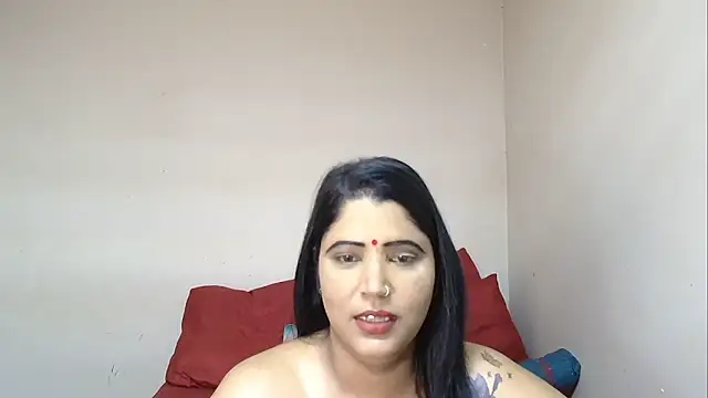 Snapshot of XIndianintimacy chatting on January 12, 11:17 am XIndianintimacy online show from January 12, 11:17 am