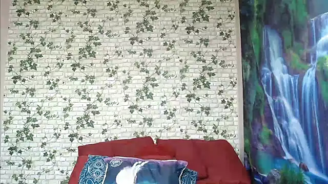 Snapshot of XIndianintimacy chatting on February 28, 9:33 pm XIndianintimacy online show from February 28, 9:33 pm