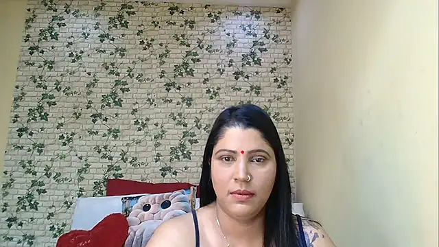 Snapshot of XIndianintimacy chatting on July 26, 7:10 pm XIndianintimacy online show from July 26, 7:10 pm