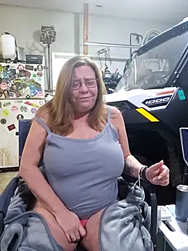 MsShelby40 online show from December 5, 10:12 pm