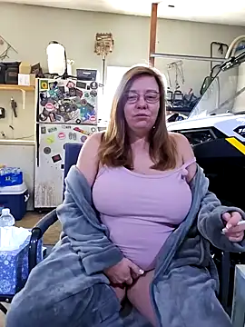 MsShelby40 online show from December 14, 4:09 pm