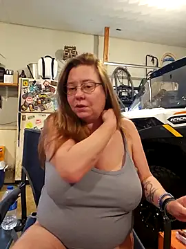 MsShelby40 online show from November 21, 5:44 pm