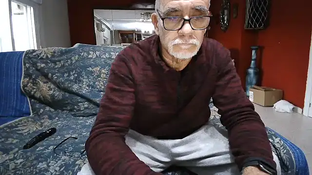 maduroguapo online show from January 13, 5:12 pm