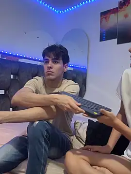 Alex and Fabian online show from February 23, 4:32 am