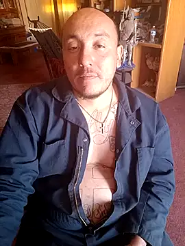 wilsons12 online show from February 21, 7:48 pm