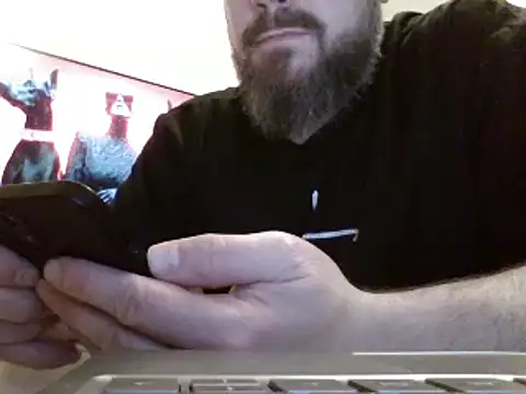 Snapshot of FROL83 chatting on April 17, 7:17 pm FROL83 online show from April 17, 7:17 pm