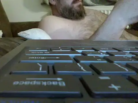 Snapshot of FROL83 chatting on April 30, 9:19 pm FROL83 online show from April 30, 9:19 pm