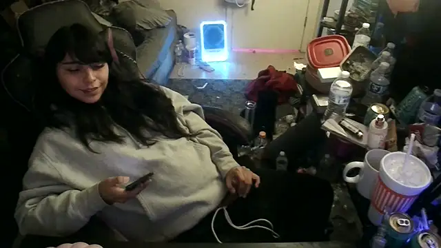 jazzybea4 online show from April 18, 6:17 am