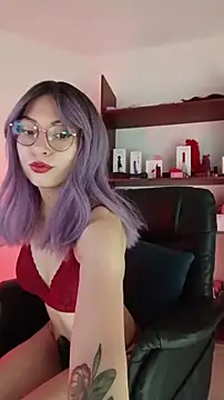 Snapshot of Celeste_Ford_18 chatting on June 6, 10:36 pm Celeste Ford 18 online show from June 6, 10:36 pm