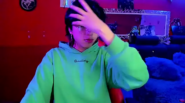 AnggelONfiree online show from December 12, 7:52 am