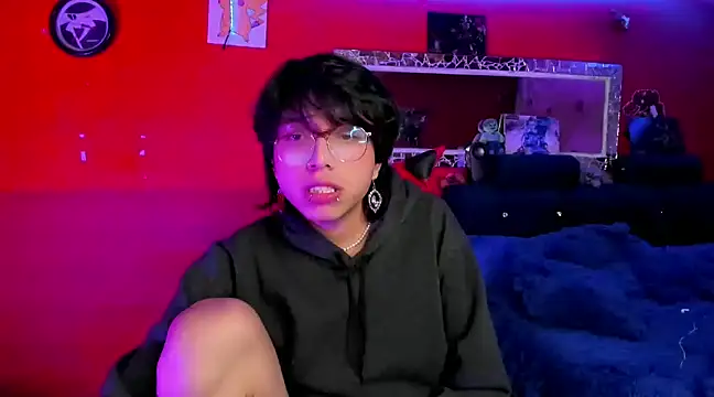 AnggelONfiree online show from December 18, 4:42 am