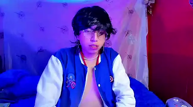 AnggelONfiree online show from December 30, 7:04 am