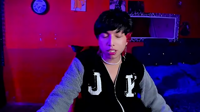 AnggelONfiree online show from March 4, 8:57 am