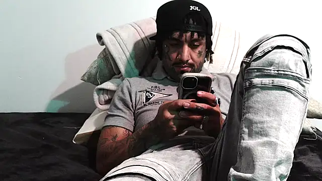 Azazelihornyasf online show from October 16, 9:49 pm