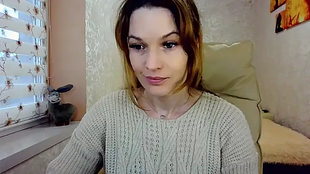 impossibleluna online show from March 18, 1:58 pm