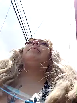 madelaine- online show from February 28, 4:42 pm