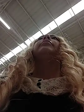 madelaine- online show from February 14, 7:54 pm