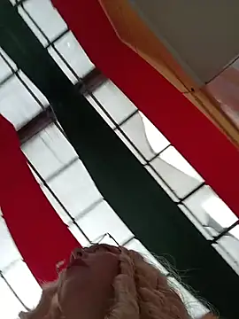 madelaine- online show from February 19, 6:26 pm