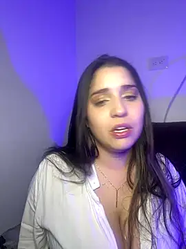 valentina jonnes1 online show from December 17, 7:36 am