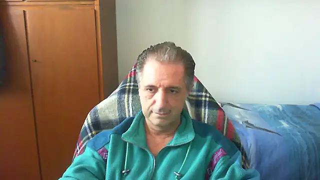 lliuk70mi online show from April 9, 12:43 pm