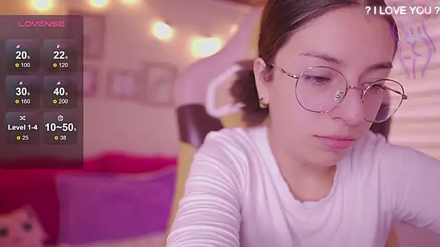 milly kenner online show from March 19, 7:51 pm