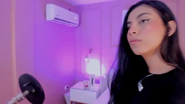 zia cooper online show from January 16, 6:56 pm