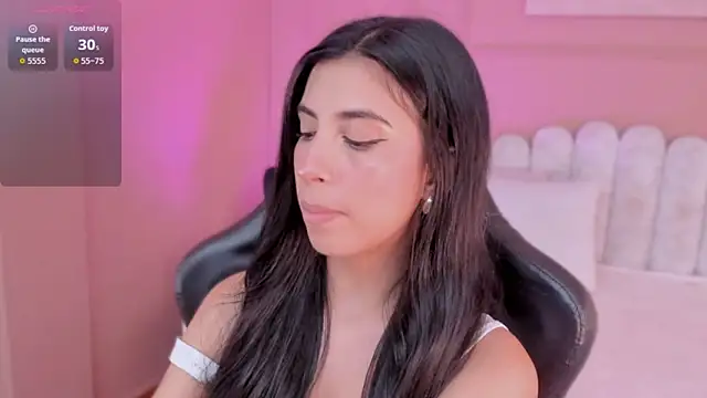 zia cooper online show from February 24, 6:50 pm