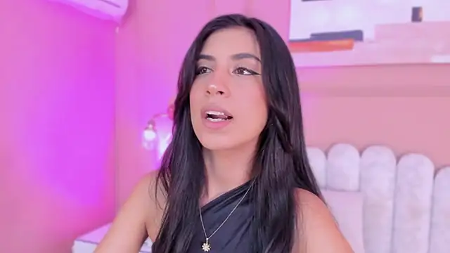 zia cooper online show from March 18, 7:28 pm