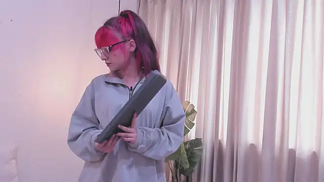 RedMeloddy online show from February 24, 7:19 pm