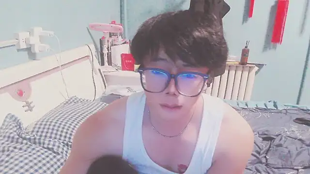 handsome1069 online show from October 17, 1:57 pm