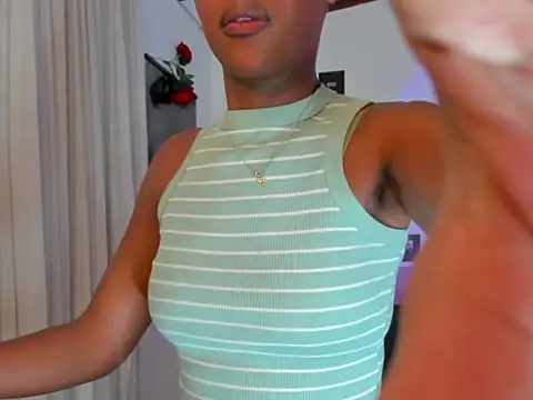 Snapshot of irisallen12 chatting on October 2, 11:56 pm irisallen12 online show from October 2, 11:56 pm