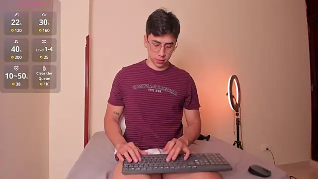 Snapshot of Alexx_oconnor chatting on February 11, 2:35 pm Alexx oconnor online show from February 11, 2:35 pm