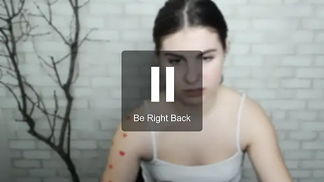 Snapshot of Sweet_Doll_Luna chatting on December 8, 12:19 pm Sweet Doll Luna online show from December 8, 12:19 pm