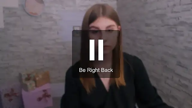 Snapshot of Sweet_Doll_Luna chatting on December 26, 1:54 pm Sweet Doll Luna online show from December 26, 1:54 pm