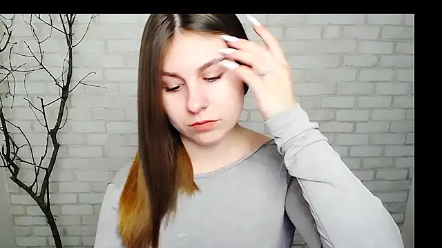 Snapshot of Sweet_Doll_Luna chatting on February 5, 10:08 am Sweet Doll Luna online show from February 5, 10:08 am