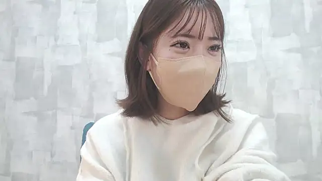 LOVE MOMO LOVE online show from January 16, 11:26 am