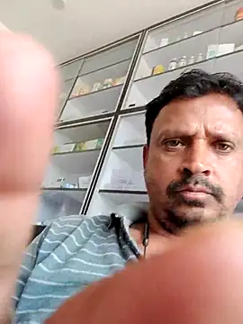 Snapshot of Raj1043 chatting on June 12, 6:34 am Raj1043 online show from June 12, 6:34 am