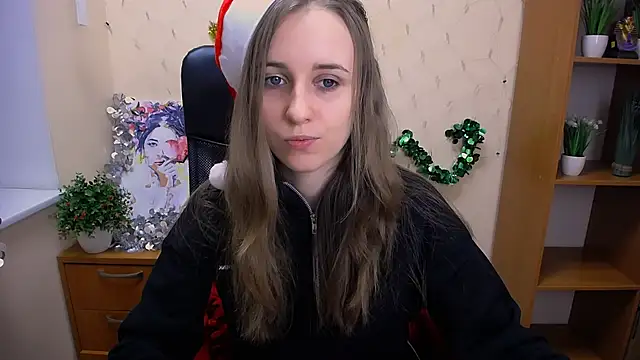 Snapshot of _Nicole_new chatting on December 7, 12:24 pm  Nicole new online show from December 7, 12:24 pm