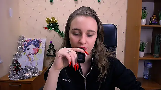 Snapshot of _Nicole_new chatting on December 22, 3:11 pm  Nicole new online show from December 22, 3:11 pm