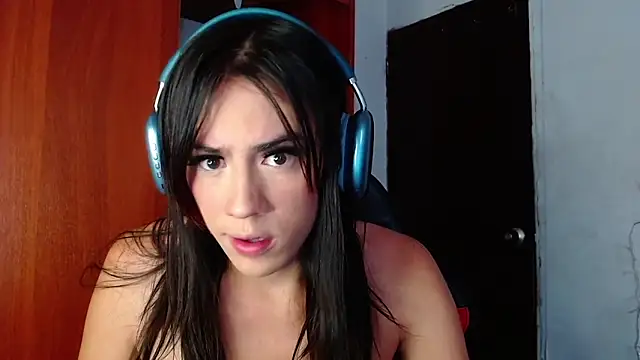 Lauraxdoll online show from February 18, 12:49 pm