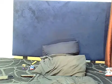 ReginaStar16 online show from April 7, 8:20 pm