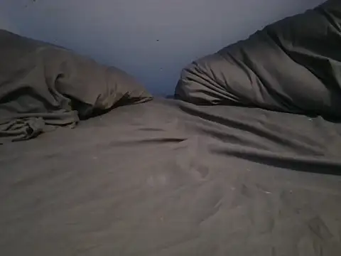 krissraw online show from March 11, 6:08 am