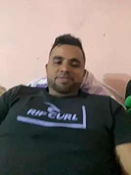 Snapshot of Sheik_z_o chatting on July 14, 2:38 am Sheik z o online show from July 14, 2:38 am