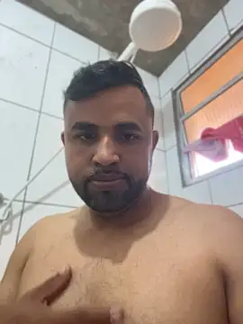 Snapshot of Sheik_z_o chatting on July 20, 12:29 pm Sheik z o online show from July 20, 12:29 pm