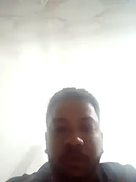 Snapshot of Mmm992170 chatting on February 7, 12:20 am Mmm992170 online show from February 7, 12:20 am