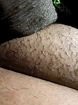 Snapshot of Mmm992170 chatting on February 11, 8:31 pm Mmm992170 online show from February 11, 8:31 pm