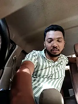 Snapshot of Mmm992170 chatting on February 17, 11:02 am Mmm992170 online show from February 17, 11:02 am